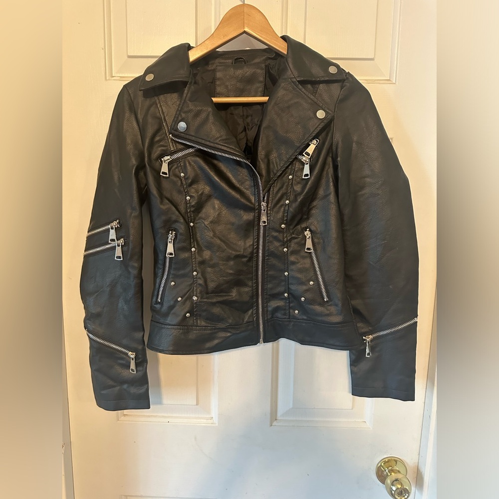 Women’s Small Faux Leather Biker Jacket